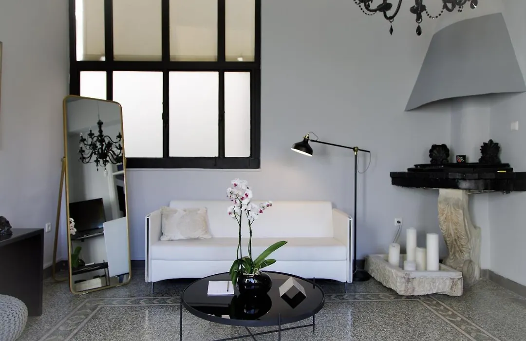 Soho-Soho Apartments-1
